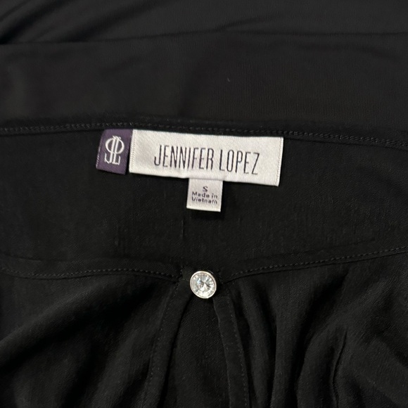 Jennifer Lopez Black, Loose Fit w/ Built in Tank- size S - Picture 9 of 10